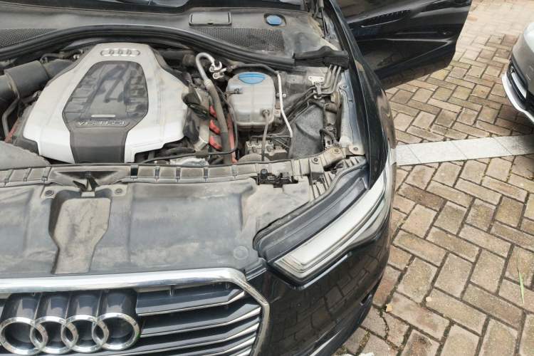 Used Audi A6L 2017 45 TFSI quattro Sport Edition Engine Bay Left