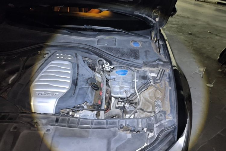 Used Audi A6L 2017 30 FSI Comfort Model Engine Bay Left