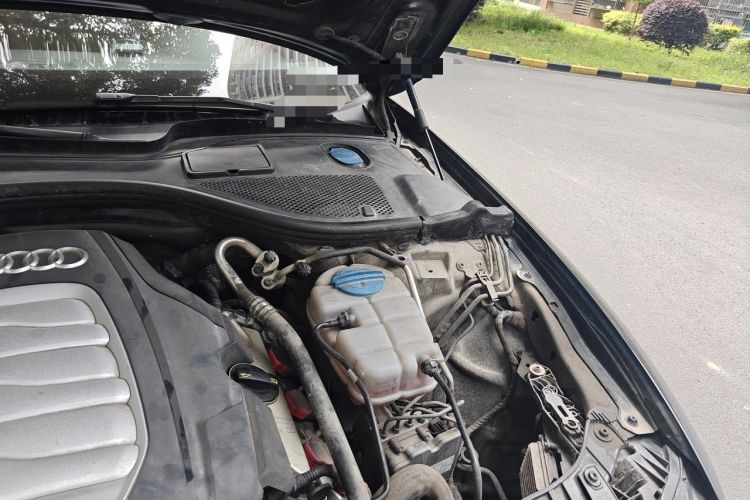Used Audi A6L 2017 30 FSI Comfort Model Engine Bay Left