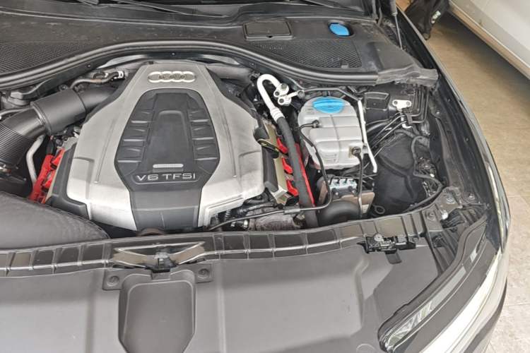 Used Audi A6L 2017 45 TFSI quattro Sport Edition Engine Bay Left