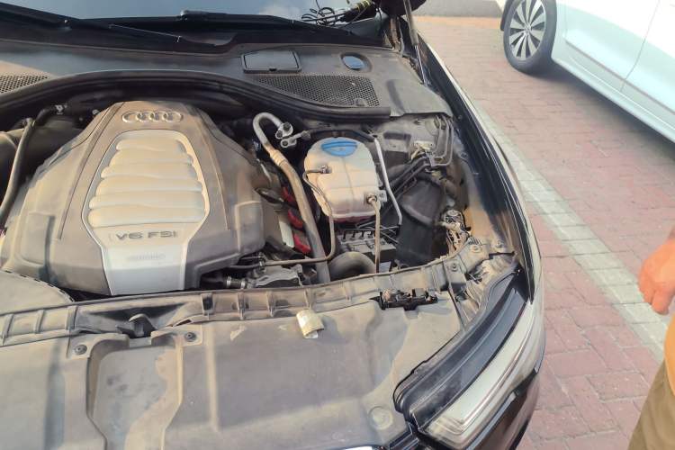 Used Audi A6L 2017 30 FSI Technology Model Engine Bay Left