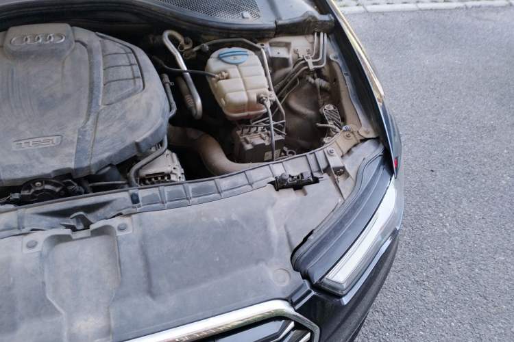Used Audi A6L 2017 TFSI Comfort Model Engine Bay Left