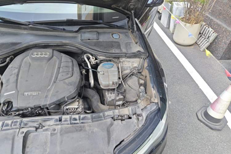 Used Audi A6L 2017 TFSI Technology Edition Engine Bay Left