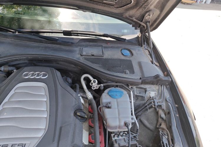 Used Audi A6L 2017 30 FSI Comfort Model Engine Bay Left