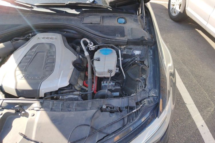 Used Audi A6L 2017 45 TFSI quattro Sport Edition Engine Bay Left
