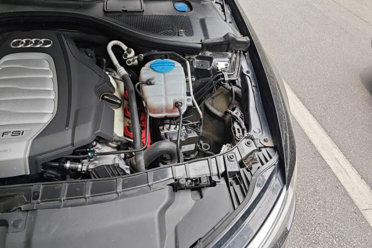 Used Audi A6L 2017 30 FSI Comfort Model Engine Bay Left
