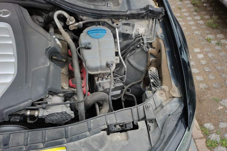 Used Audi A6L 2017 30 FSI Technology Model Engine Bay Left