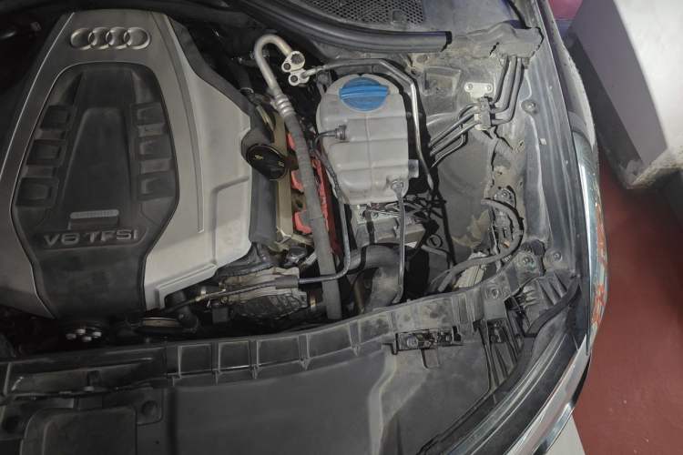 Used Audi A6L 2017 45 TFSI quattro Sport Edition Engine Bay Left