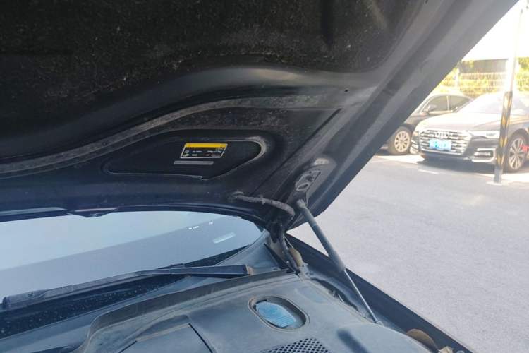 Used Audi A6L 2017 TFSI Technology Edition Engine Bay Left