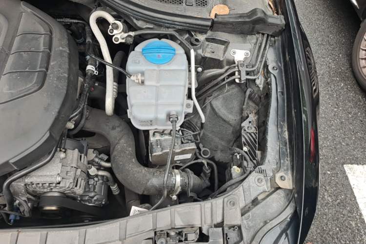 Used Audi A6L 2017 TFSI Technology Edition Engine Bay Left