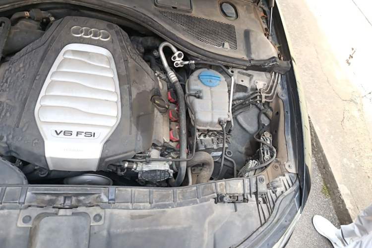 Used Audi A6L 2017 30 FSI Comfort Model Engine Bay Left