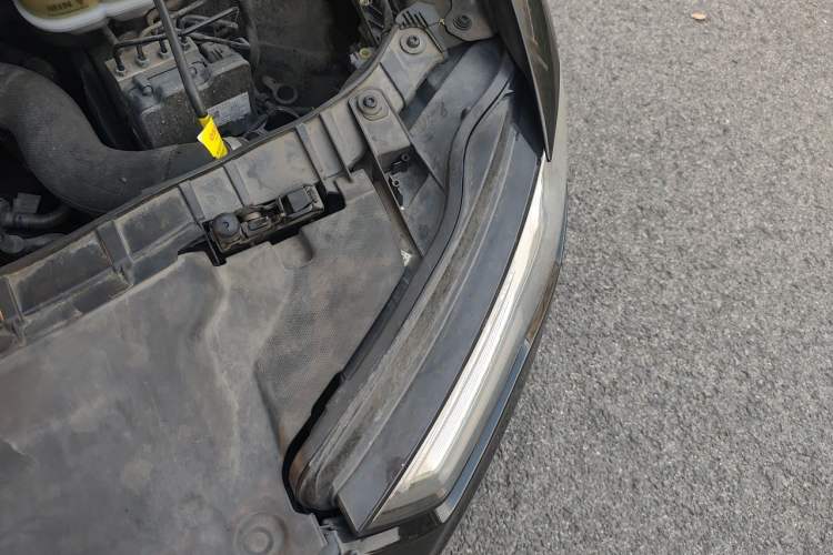 Used Audi A6L 2017 TFSI Technology Edition Engine Bay Left
