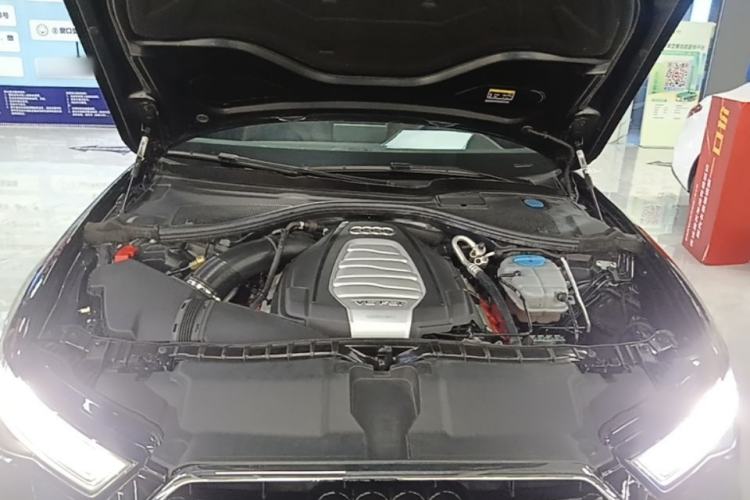 Used Audi A6L 2017 30 FSI Comfort Model Engine Bay