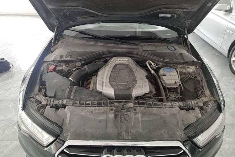 Used Audi A6L 2017 45 TFSI quattro Sport Edition Engine Bay