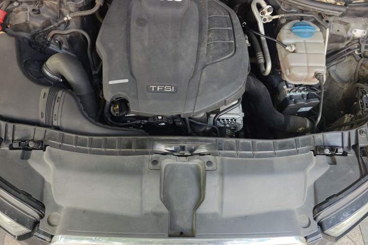 Used Audi A6L 2017 TFSI Technology Edition Engine Bay