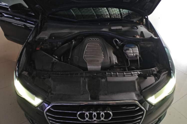 Used Audi A6L 2017 30 FSI Comfort Model Engine Bay