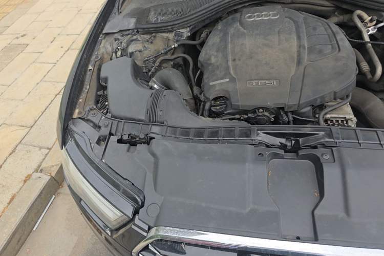 Used Audi A6L 2017 TFSI Technology Edition Engine Bay Right