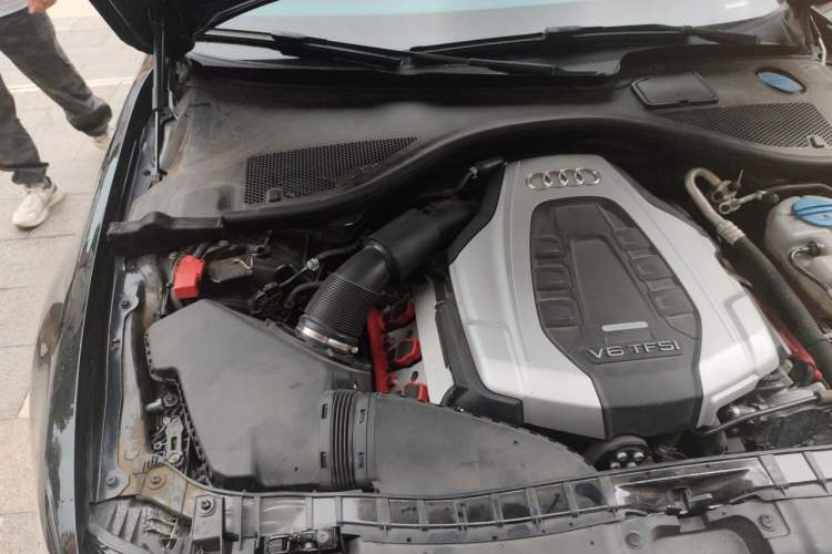 Used Audi A6L 2017 50 TFSI quattro Luxury Edition Engine Bay Right