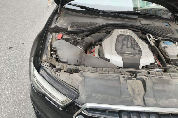 Used Audi A6L 2017 45 TFSI quattro Sport Edition Engine Bay Right