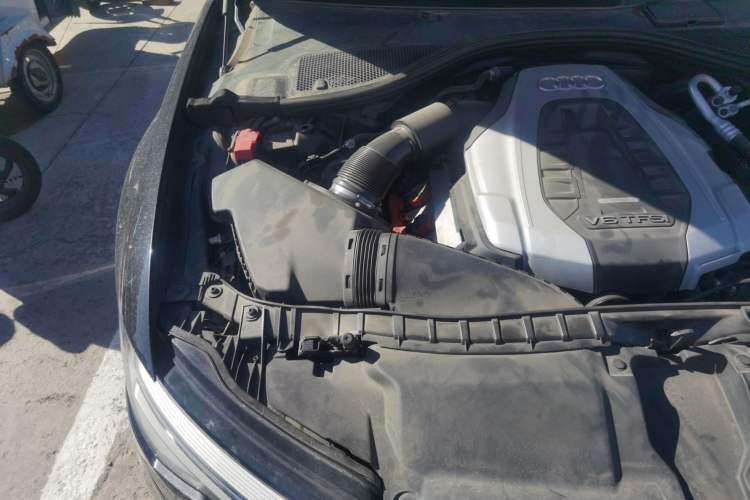 Used Audi A6L 2017 45 TFSI quattro Sport Edition Engine Bay Right