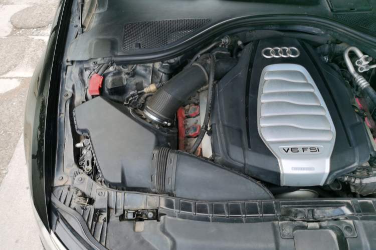 Used Audi A6L 2017 30 FSI Comfort Model Engine Bay Right