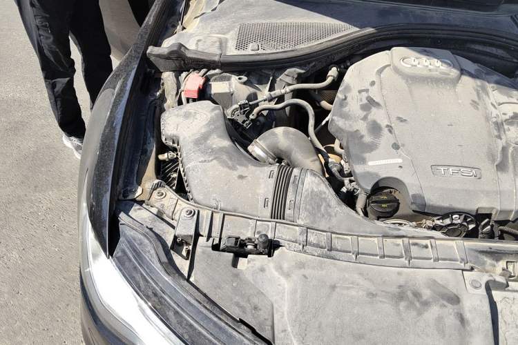 Used Audi A6L 2017 TFSI Technology Edition Engine Bay Right