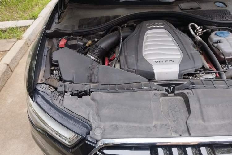 Used Audi A6L 2017 30 FSI Comfort Model Engine Bay Right