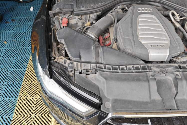Used Audi A6L 2017 30 FSI Technology Model Engine Bay Right