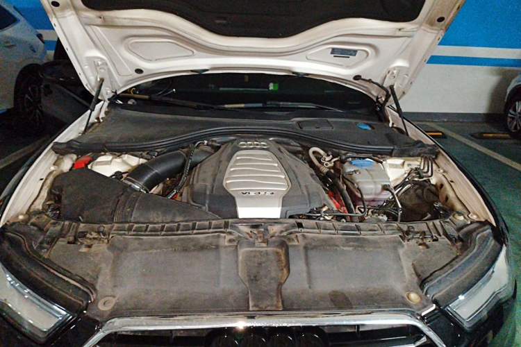 Used Audi A6L 2017 30 FSI Technology Model Engine Bay