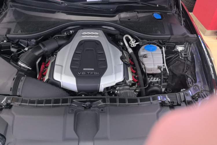 Used Audi A6L 2017 45 TFSI quattro Sport Edition Engine Bay