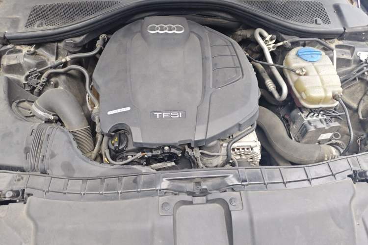Used Audi A6L 2017 TFSI Technology Edition Engine Bay