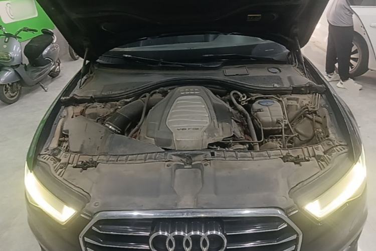 Used Audi A6L 2017 30 FSI Comfort Model Engine Bay