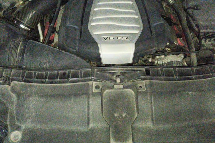 Used Audi A6L 2017 30 FSI Technology Model Engine Bay