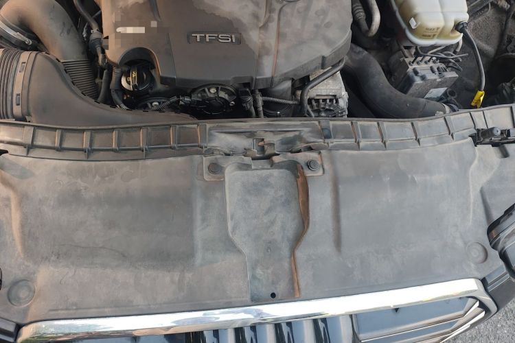 Used Audi A6L 2017 TFSI Technology Edition Engine Bay