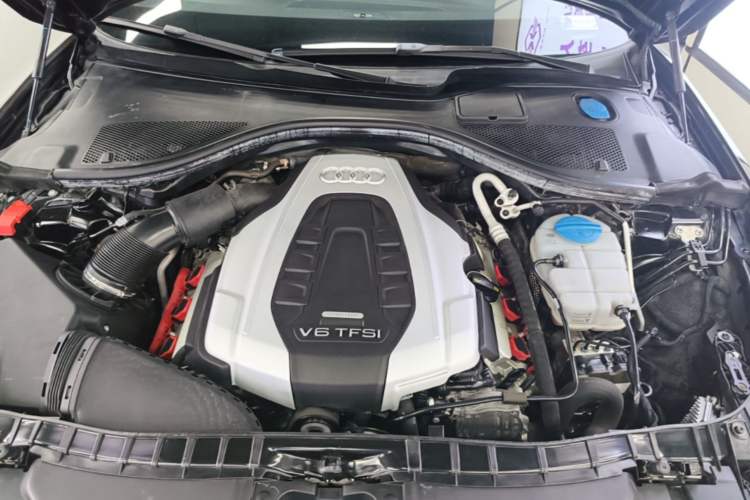 Used Audi A6L 2017 45 TFSI quattro Sport Edition Engine Bay