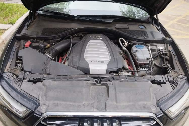 Used Audi A6L 2017 30 FSI Comfort Model Engine Bay