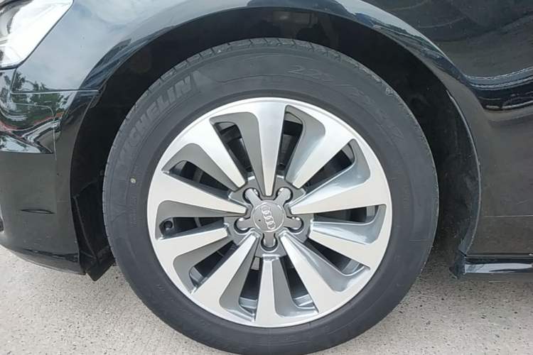 Used Audi A6L 2017 30 FSI Comfort Model Exterior 1