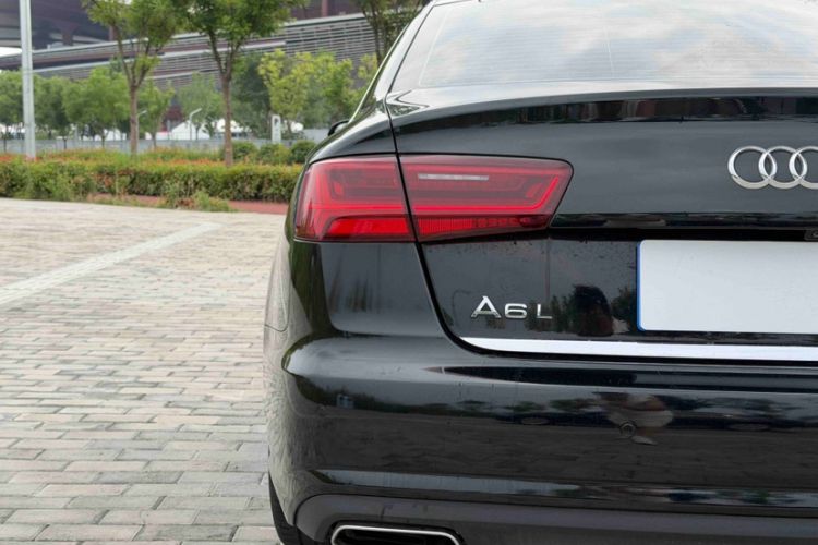 Used Audi A6L 2017 TFSI Technology Edition Exterior 4