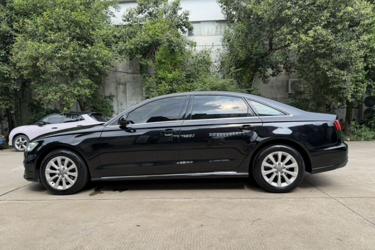 Used Audi A6L 2017 TFSI Technology Edition Exterior 7