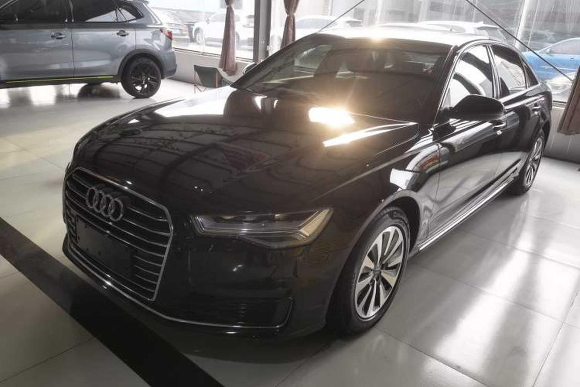 Used Audi A6L 2017 TFSI Comfort Model Front Left 45 Deg