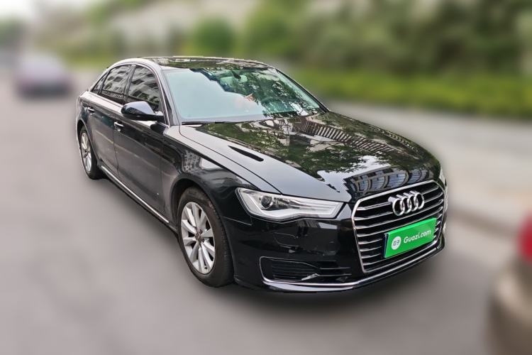 Used Audi A6L 2017 TFSI Technology Edition Front Right 45 Deg