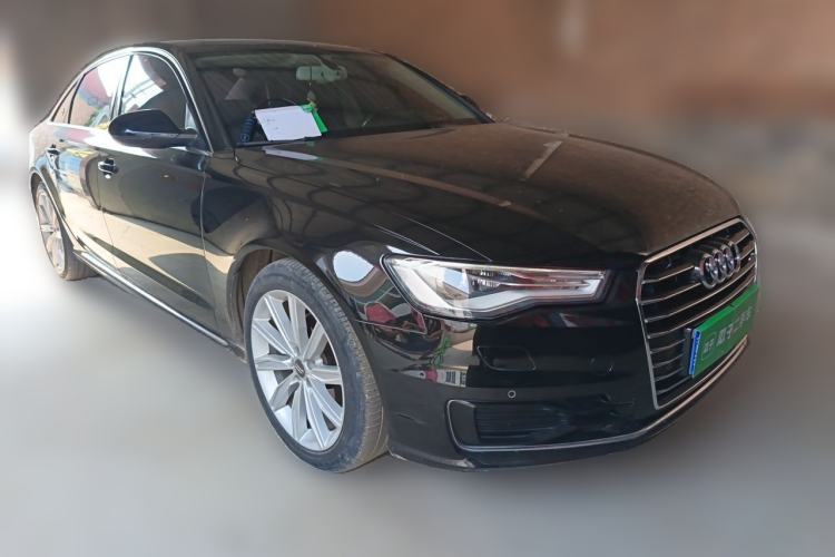 Used Audi A6L 2017 TFSI Technology Edition Front Right 45 Deg