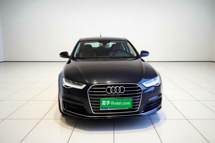 Used Audi A6L 2017 30 FSI Comfort Model Front Right 45 Deg