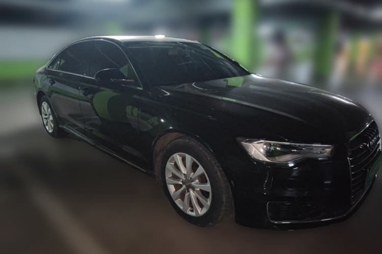 Used Audi A6L 2017 TFSI Technology Edition Front Right 45 Deg