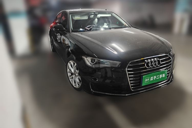Used Audi A6L 2017 TFSI Technology Edition Front Right 45 Deg