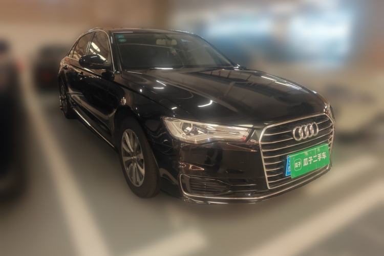 Used Audi A6L 2017 30 FSI Comfort Model Front Right 45 Deg