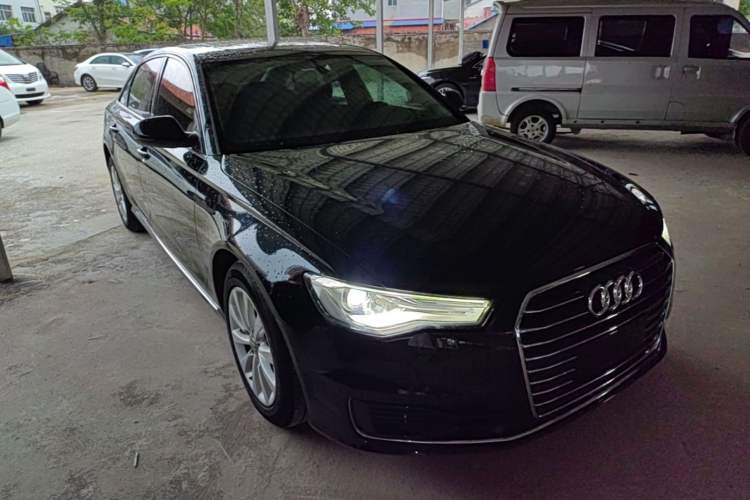 Used Audi A6L 2017 TFSI Technology Edition Front Right 45 Deg