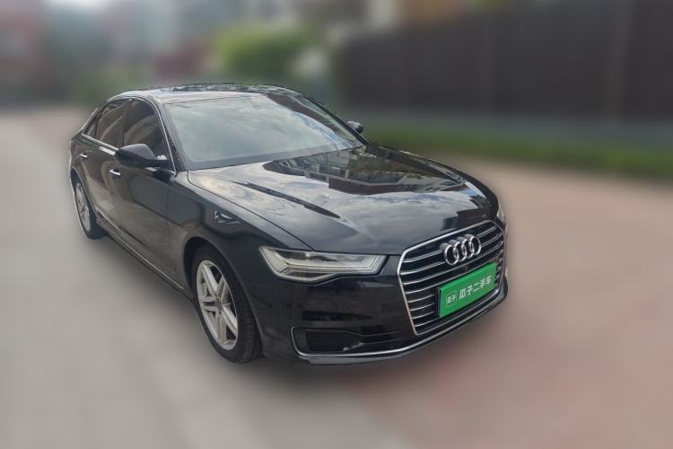 Used Audi A6L 2017 30 FSI Comfort Model Front Right 45 Deg