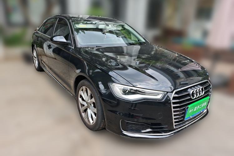 Used Audi A6L 2017 TFSI Technology Edition Front Right 45 Deg