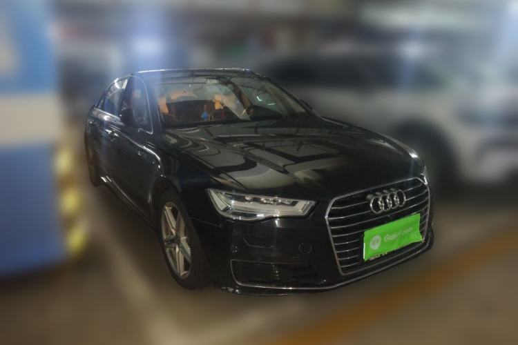 Used Audi A6L 2017 30 FSI Comfort Model Front Right 45 Deg